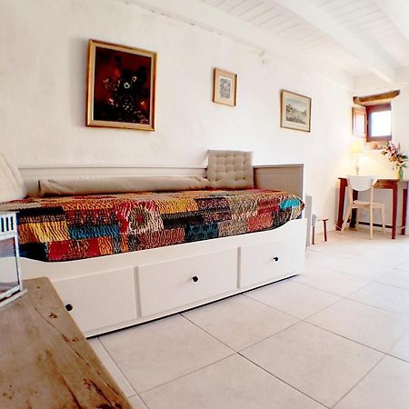 La Tisserande : Maison D'Hotes Creative & Ecologique Saint-Thégonnec Eksteriør billede
